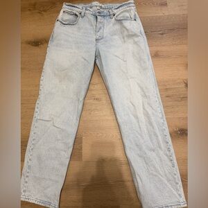 5/$12💕 Abercrombie & Fitch Light Gray Women's Straight Jeans